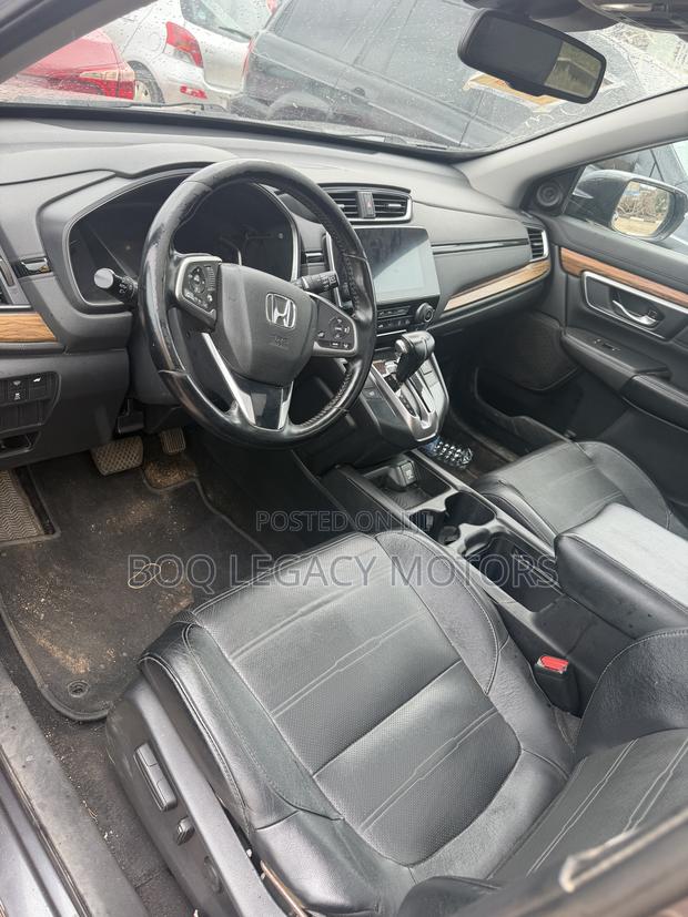 Honda CR-V 2018 Gray