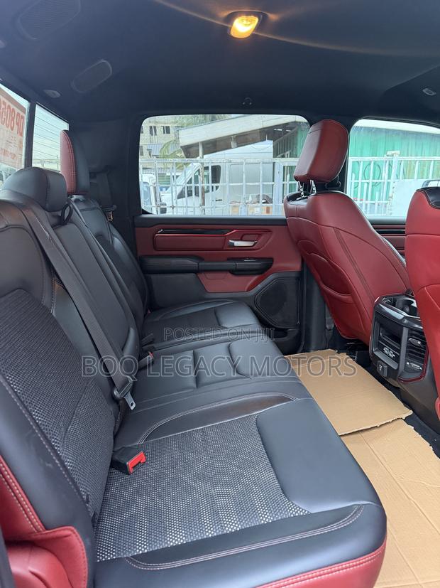 Dodge RAM 2019 Red
