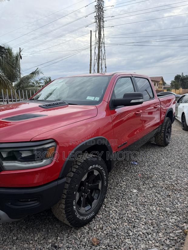 Dodge RAM 2019 Red
