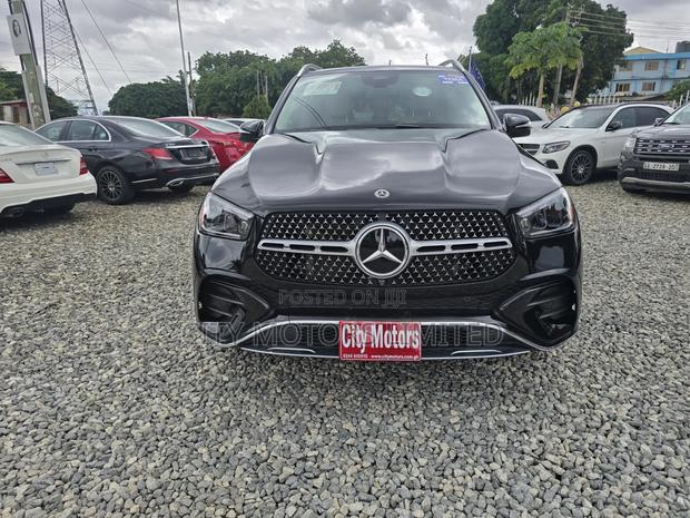 Mercedes-Benz GLE-Class 2024 Black