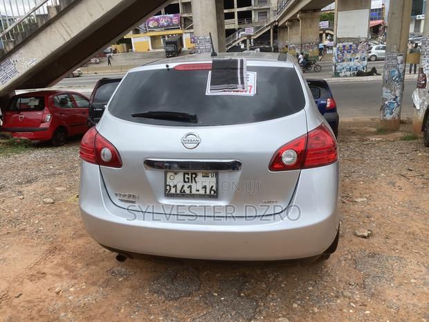 Nissan Rogue SV 2012 Silver