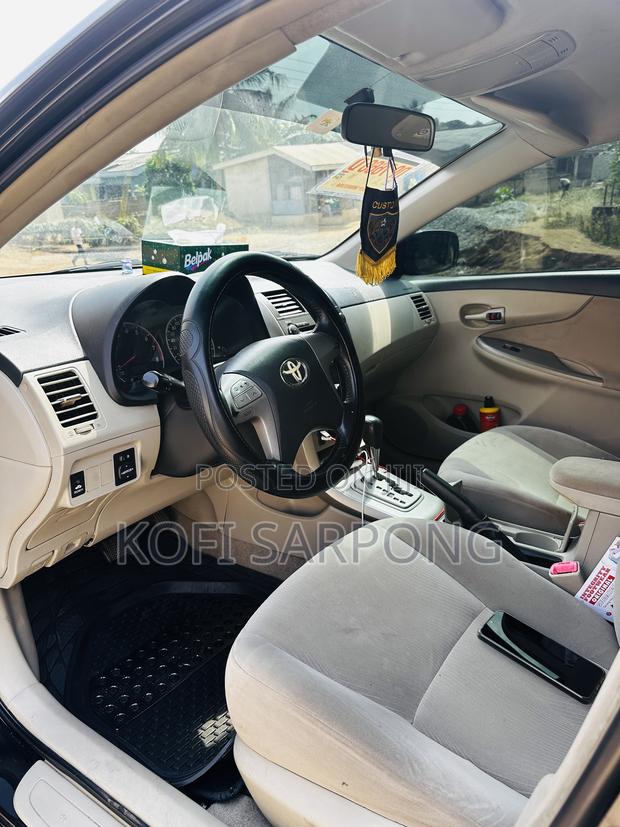 Toyota Corolla S Special Edition 4dr Sedan (1.8L 4cyl 4A) 2013 Black