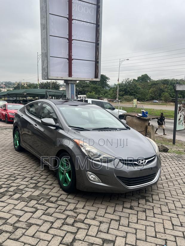 Hyundai Elantra Limited 2011 Gray