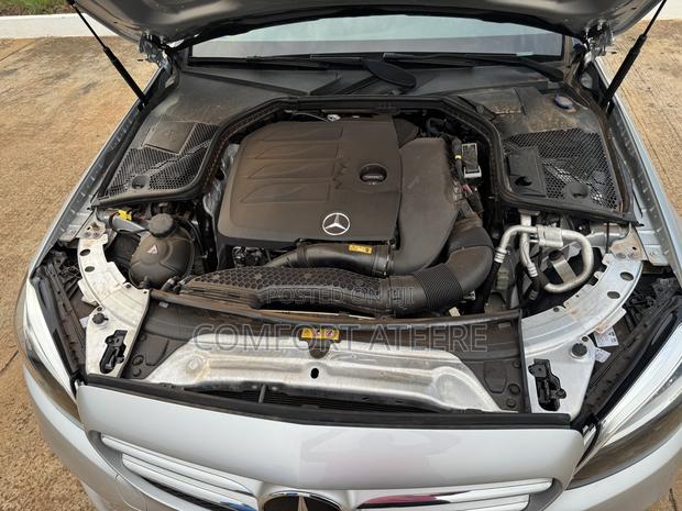 Mercedes-Benz C300 2020 Silver