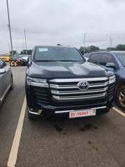 Toyota Land Cruiser LC300 2024 Black for sale