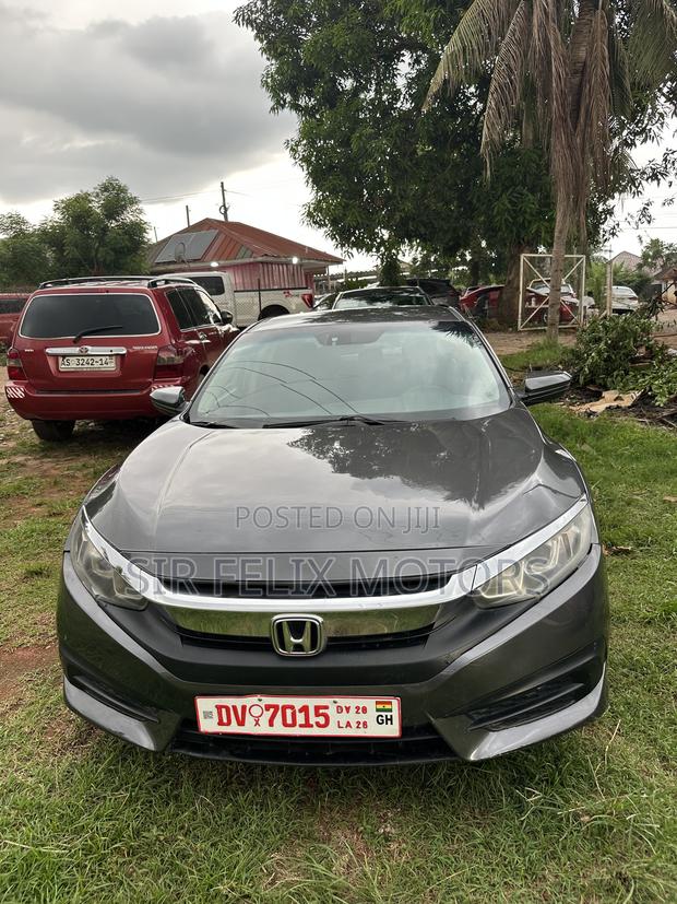 Honda Civic EX 4dr Sedan (2.0L 4cyl) 2017 Gray