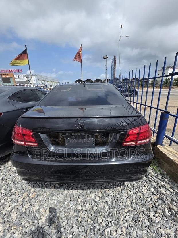 Mercedes-Benz E350 Base 4Matic Sedan AWD (3.5L 6cyl 7A) 2015 Black