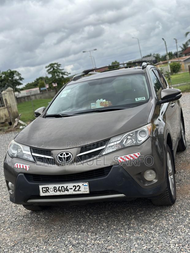 Toyota RAV4 Limited AWD (2.5L 4cyl 6A) 2013 Gray