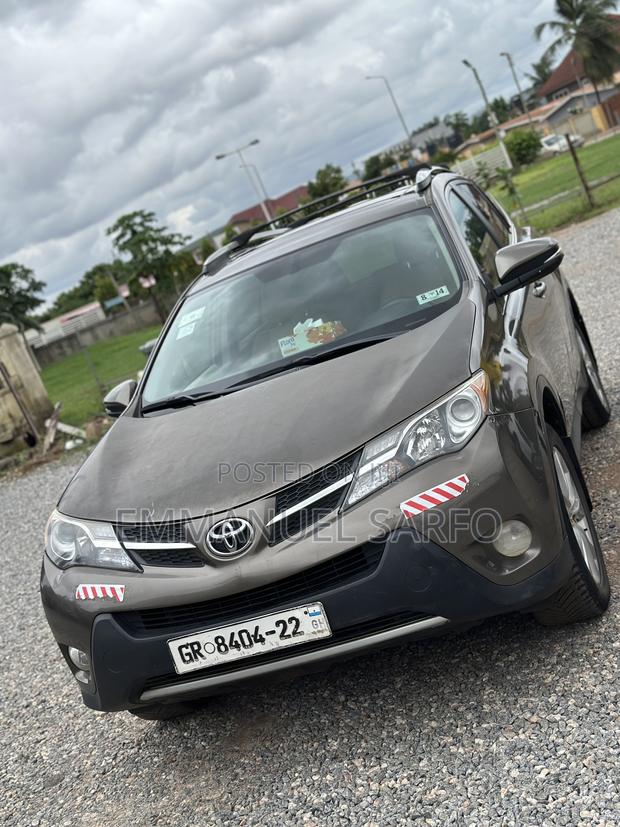 Toyota RAV4 Limited AWD (2.5L 4cyl 6A) 2013 Gray