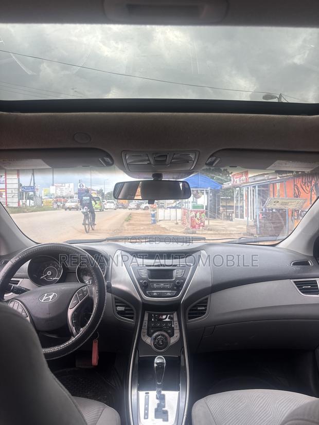 Hyundai Elantra 2013 Black
