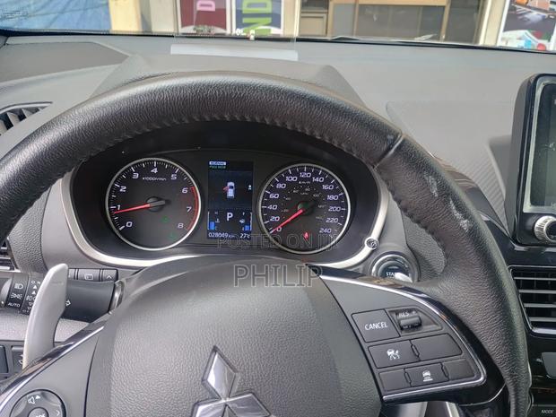 Mitsubishi Eclipse 2023 Gray