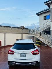 Mercedes-Benz GLA 250 2018 White for sale