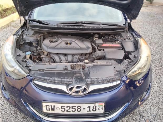 Hyundai Elantra GLS Sedan FWD (1.8L 4cyl 6M) 2013 Blue