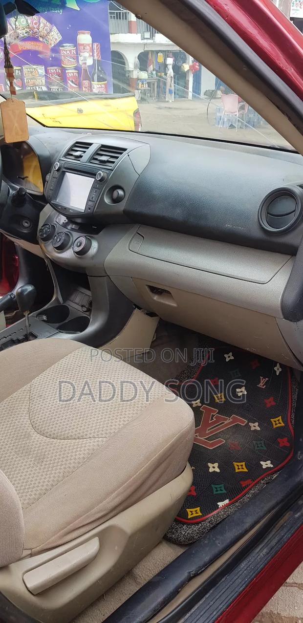 Toyota RAV4 2.0 4x4 2007 Red