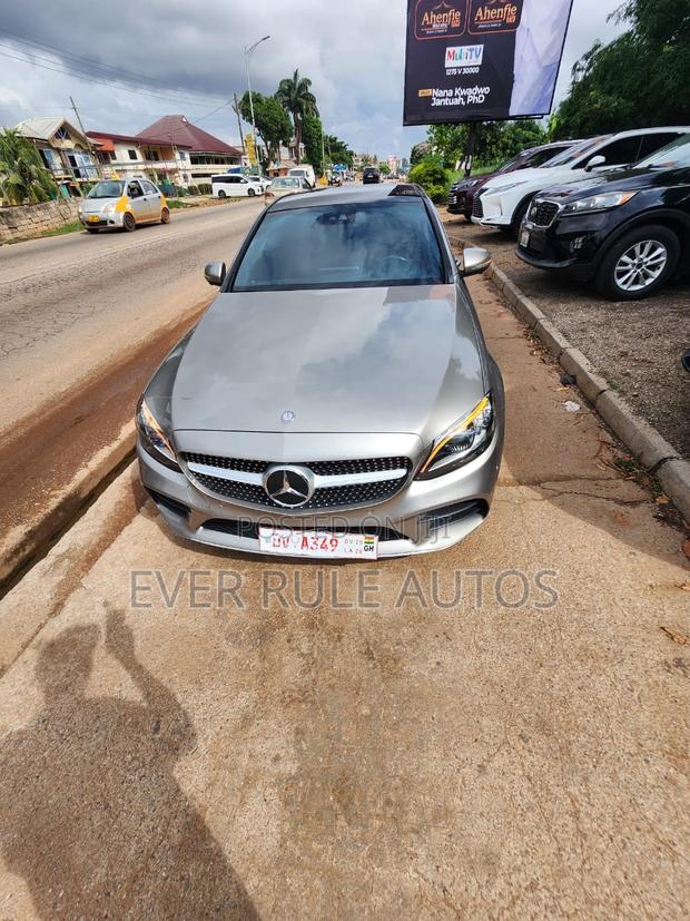 Mercedes-Benz C300 2020 Gray