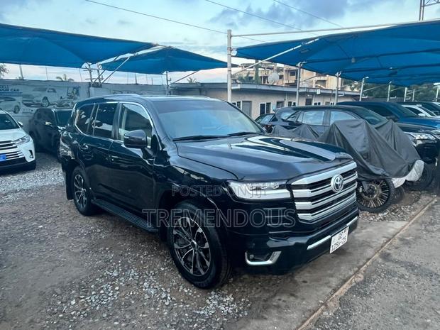 Toyota Land Cruiser 3.5 Petrol 4WD 2022 Black