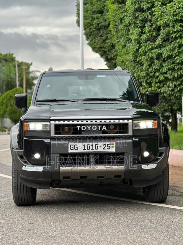 Toyota Land Cruiser Prado 2.8 2025 Black