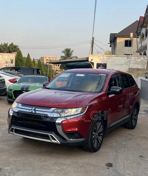 Mitsubishi Outlander 2.0 PHEV AWD 2019 Red