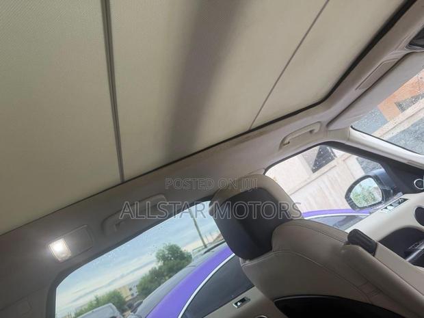 Land Rover Range Rover 3.0L Supercharged HSE 2018 Blue