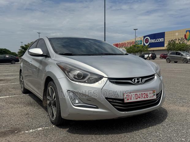 Hyundai Elantra Limited 4dr Sedan (1.8L 4cyl 6A) 2014 Gray