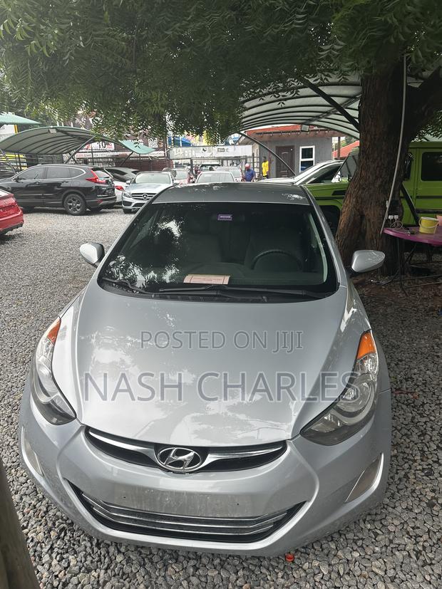 Hyundai Elantra GLS Automatic 2012 Gray