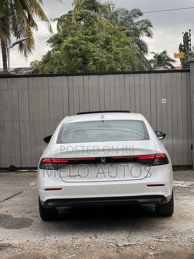 Honda Accord EX CVT 2024 White