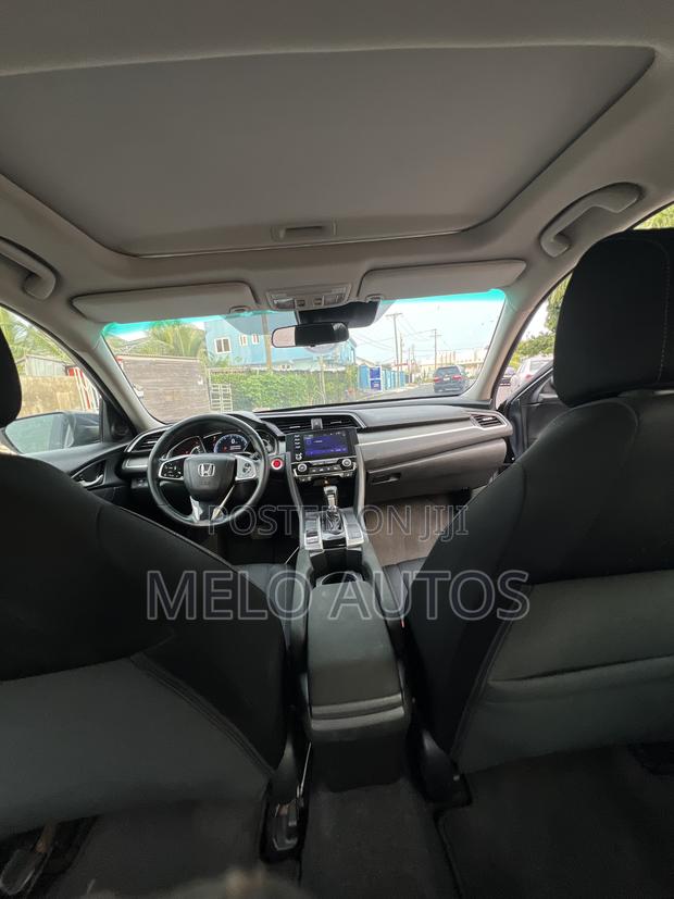 Honda Civic EX 2021 Gray