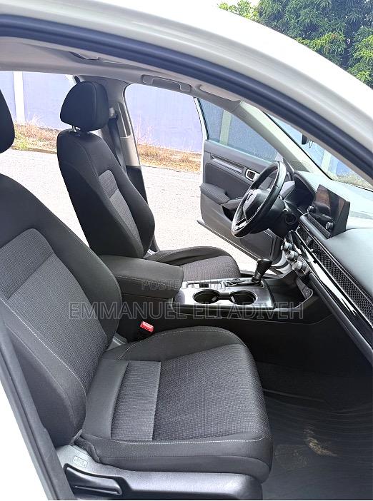 Honda Civic EX 2022 White