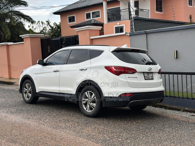 Hyundai Santa Fe Limited 4dr SUV (3.3L 6cyl 6A) 2014 White