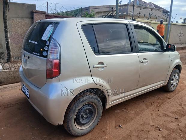 Toyota Passo 1.0 AWD 2010 Silver