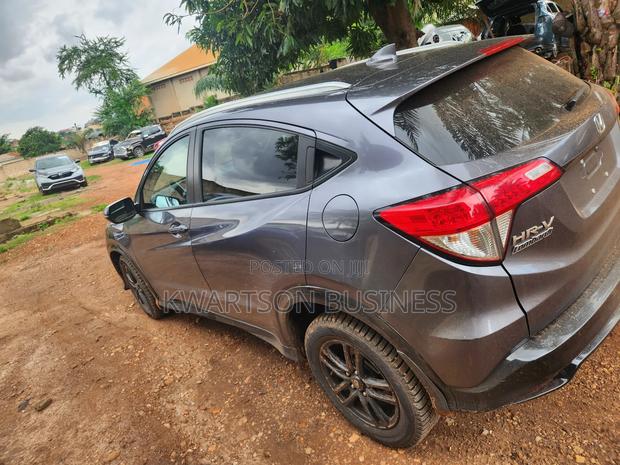 Honda HR-V Sport AWD 2020 Gray