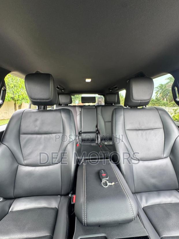 Toyota Land Cruiser Prado 2.7 2025 Black