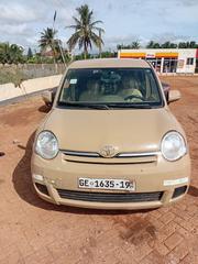 Toyota Sienta 1.5 AWD 2010 Brown for sale