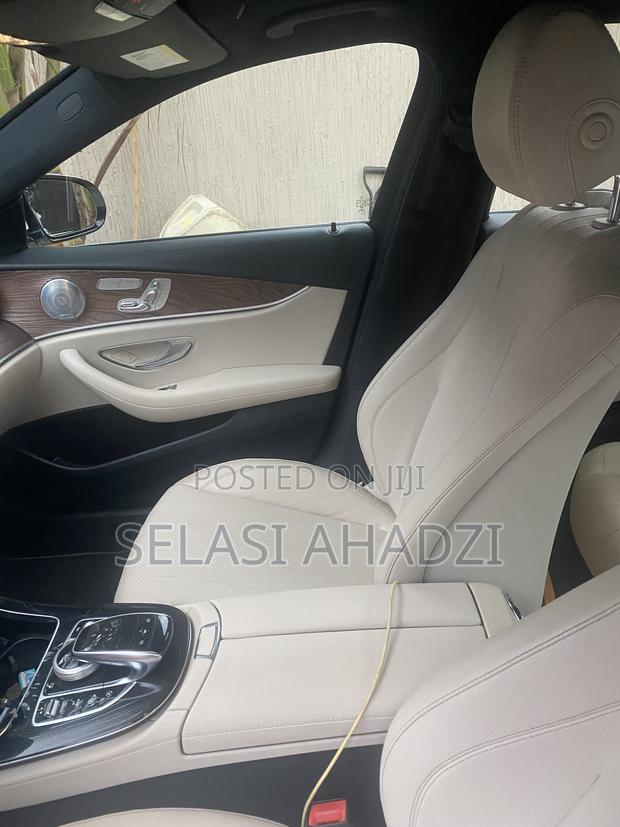 Mercedes-Benz E300 4Matic AWD Sedan (2.0L 4cyl 9A) 2017 White