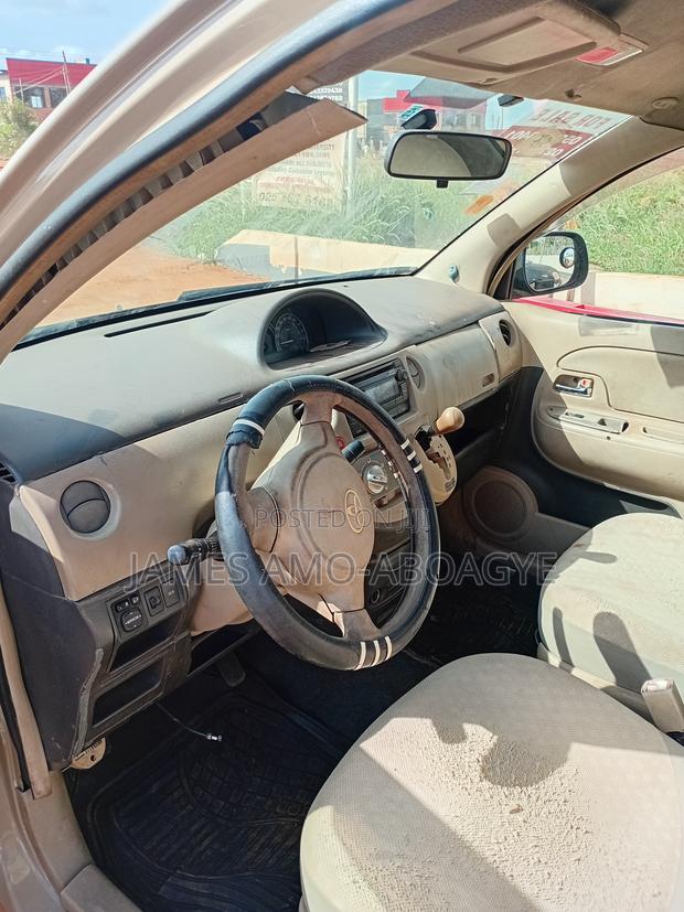 Toyota Sienta 1.5 AWD 2010 Brown