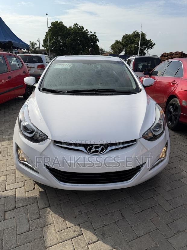 Hyundai Avante 2015 White