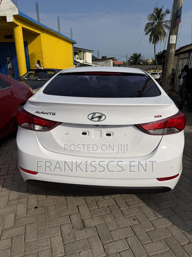 Hyundai Avante 2015 White
