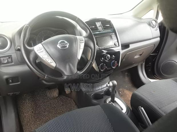 Nissan Versa 2016 Black