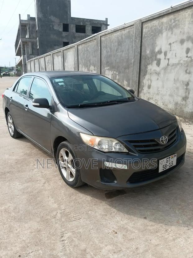 Toyota Corolla 2013 Gray