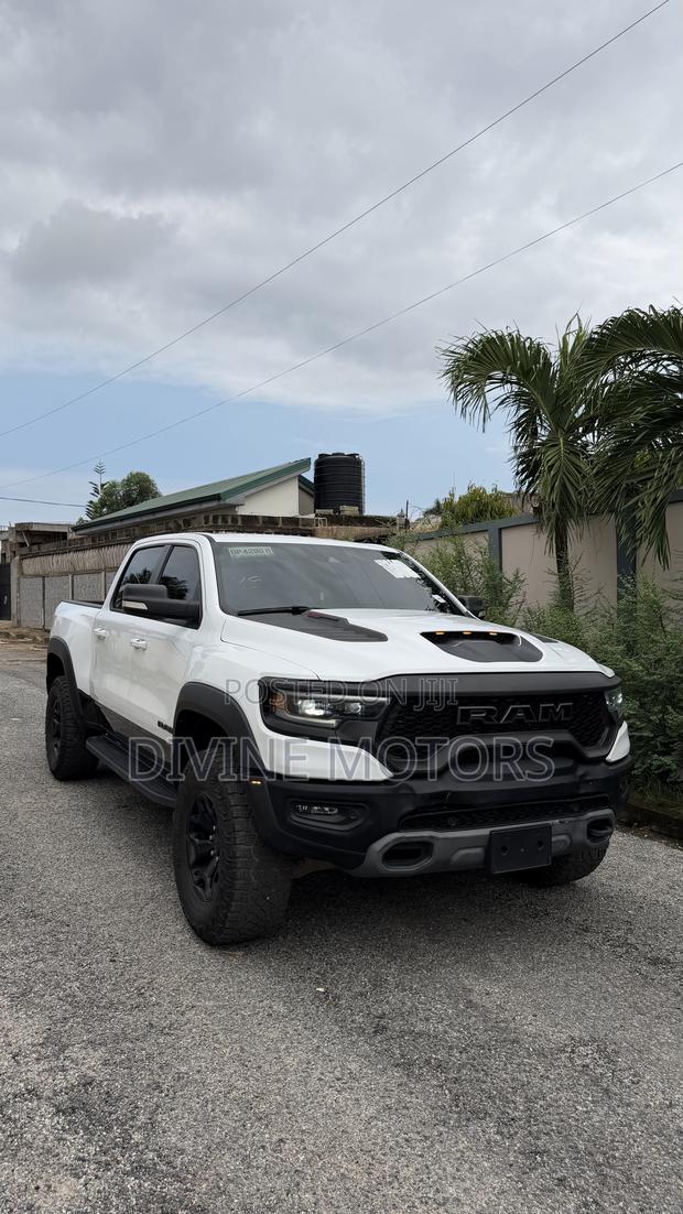 Dodge RAM 2023 White