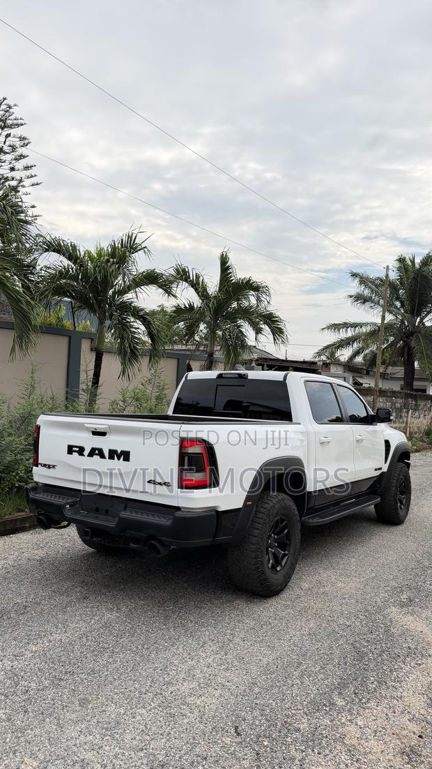 Dodge RAM 2023 White