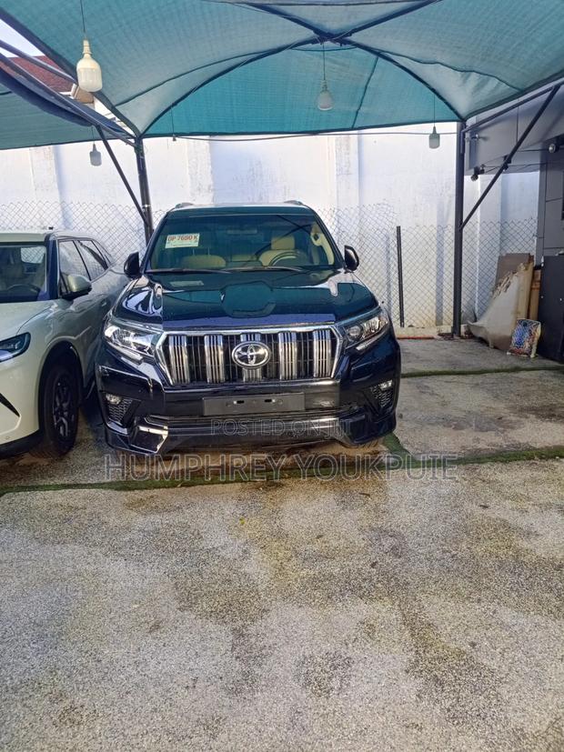 Toyota Land Cruiser Prado 2019 Black