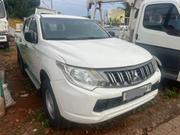 Mitsubishi L200 2016 White for sale