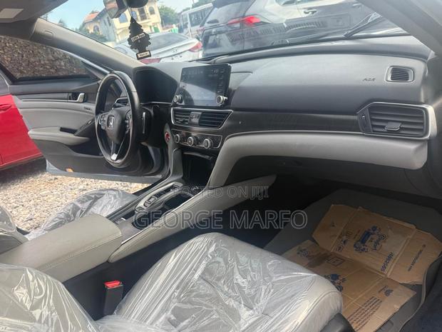 Honda Accord 2019