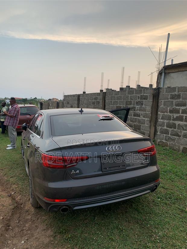 Audi A4 2.0T Tech Premium AWD quattro 2018 Gray