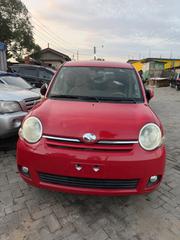 Toyota Sienta 1.5 AWD 2014 Red for sale