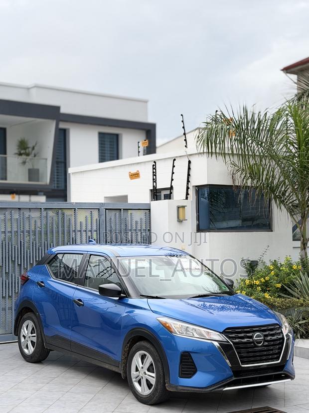 Nissan Kicks 2021 Blue