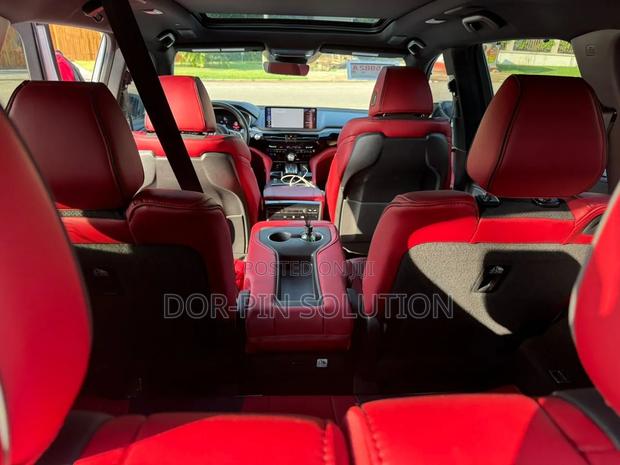 Acura MDX FWD w/Technology Package 2025 White