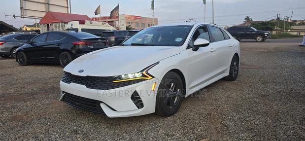 Kia K5 LXS 2022 White