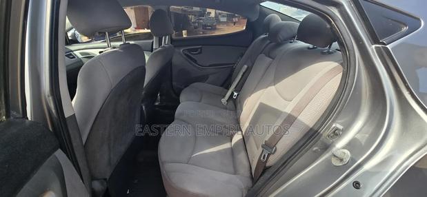Hyundai Elantra GLS Sedan FWD (1.8L 4cyl 6A) 2013 Gray